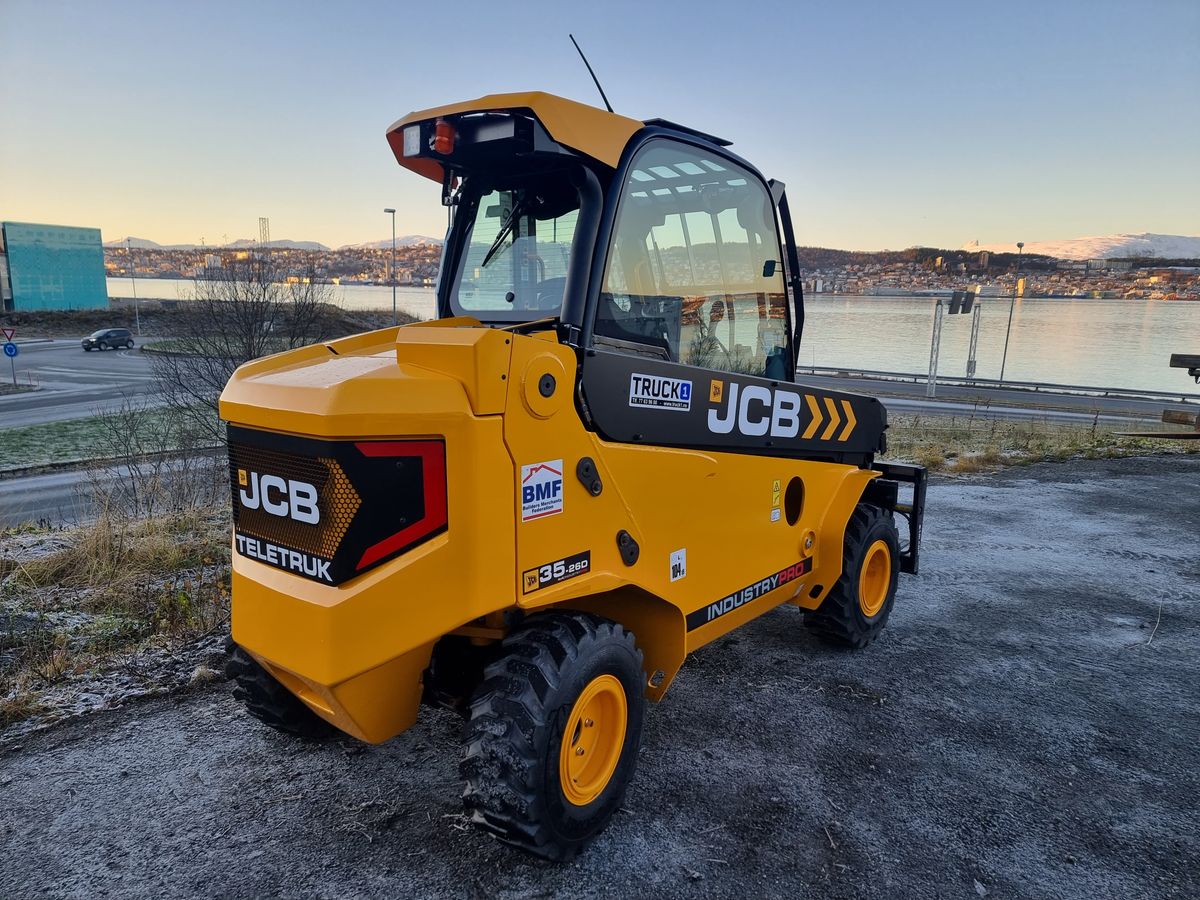 Utleie - JCB 3.5 tonns teletruck