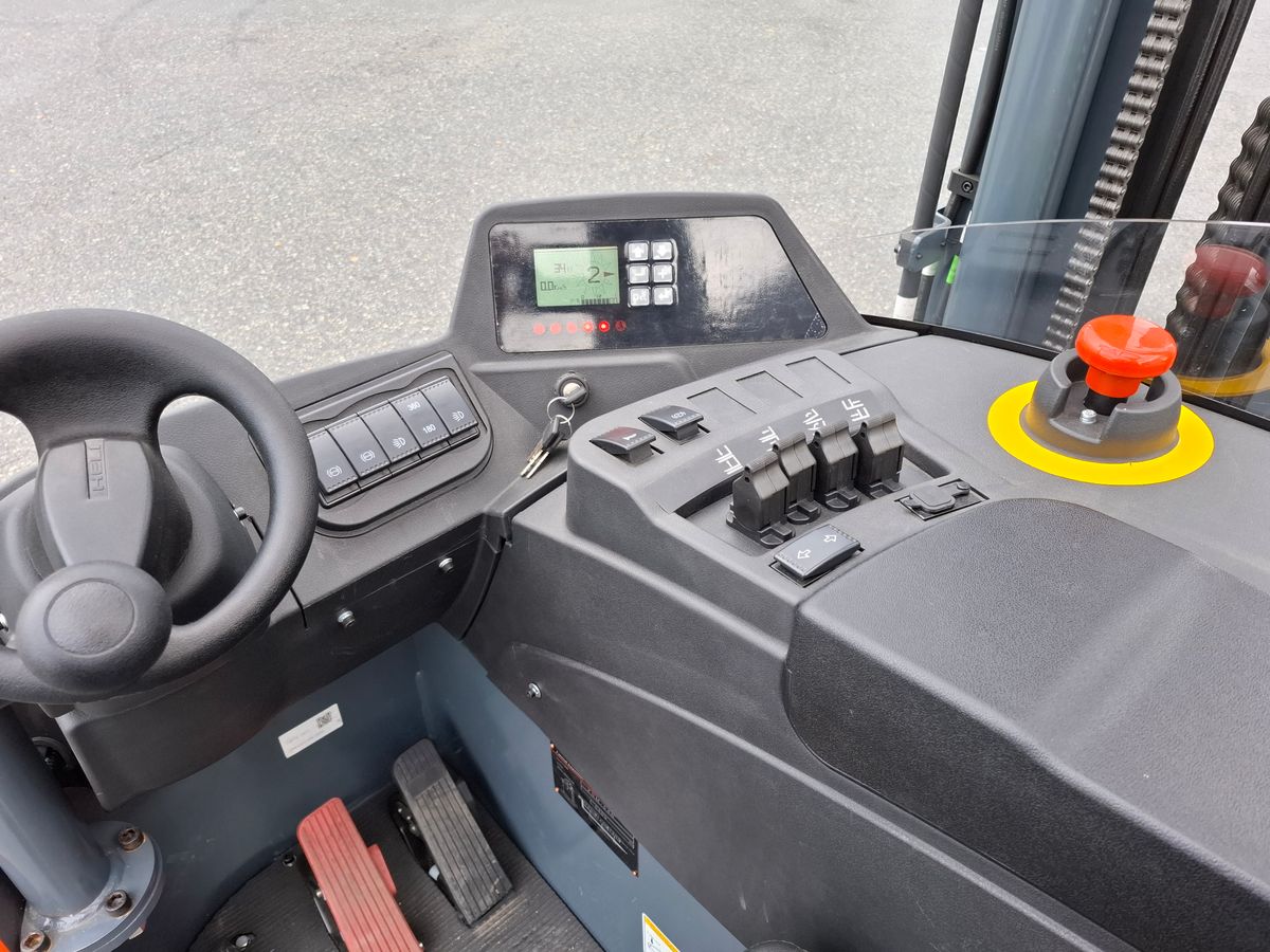 Heli CQD16-GB2S Skyvemasttruck Demokjørt